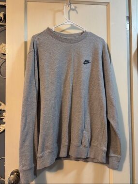 Nike Men's Heather Gray Crewneck Sweatshirt with Small Logo